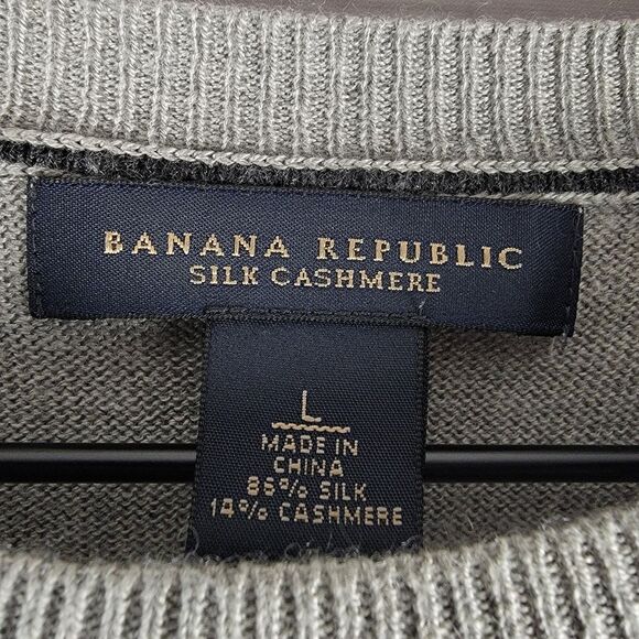 Banana Republic Luxury Blend Sweatshirt Mens Size L Gray Preppy Silk Blend - Picture 4 of 9